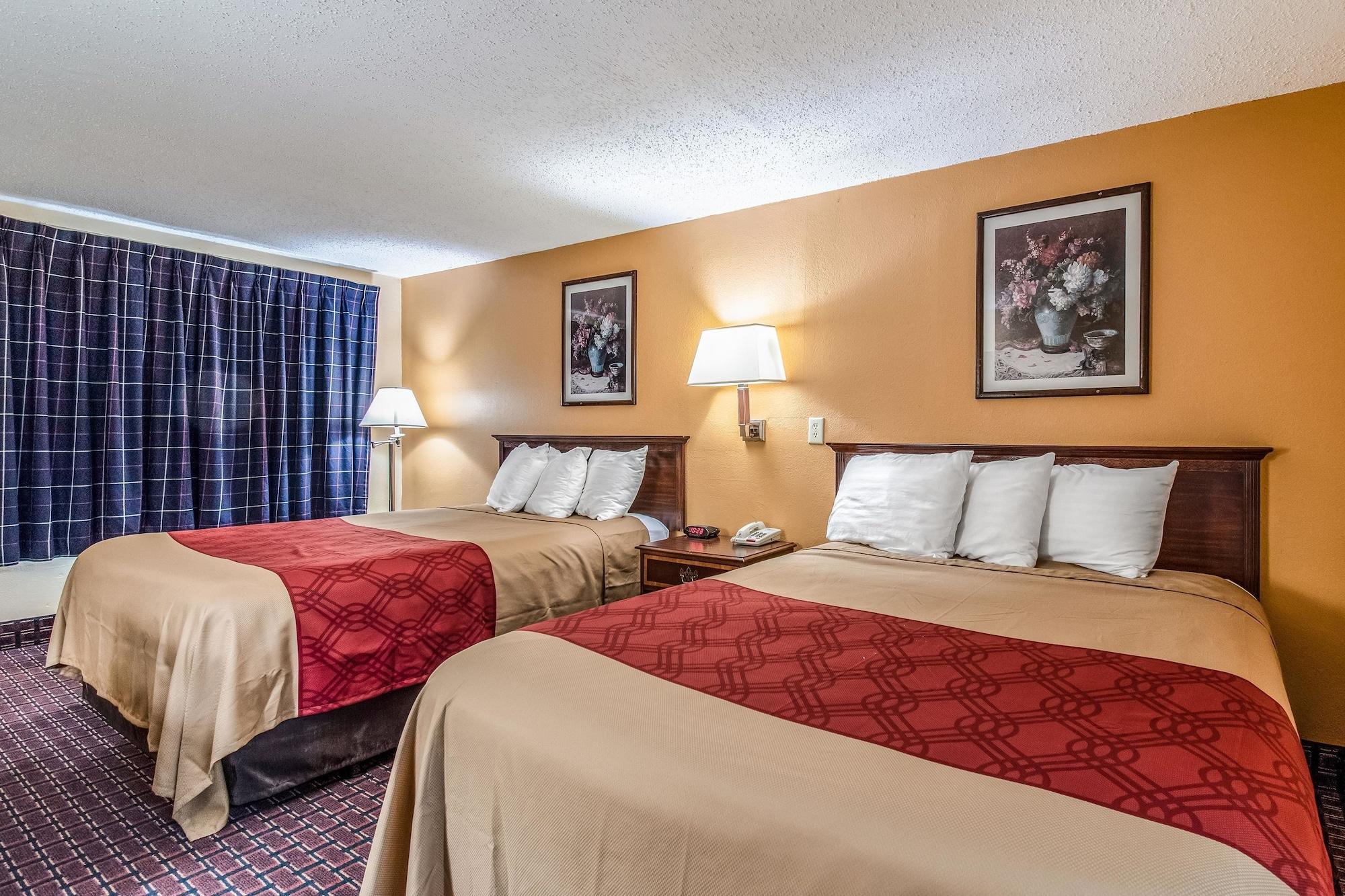 Rodeway Inn Miamisburg Exterior photo