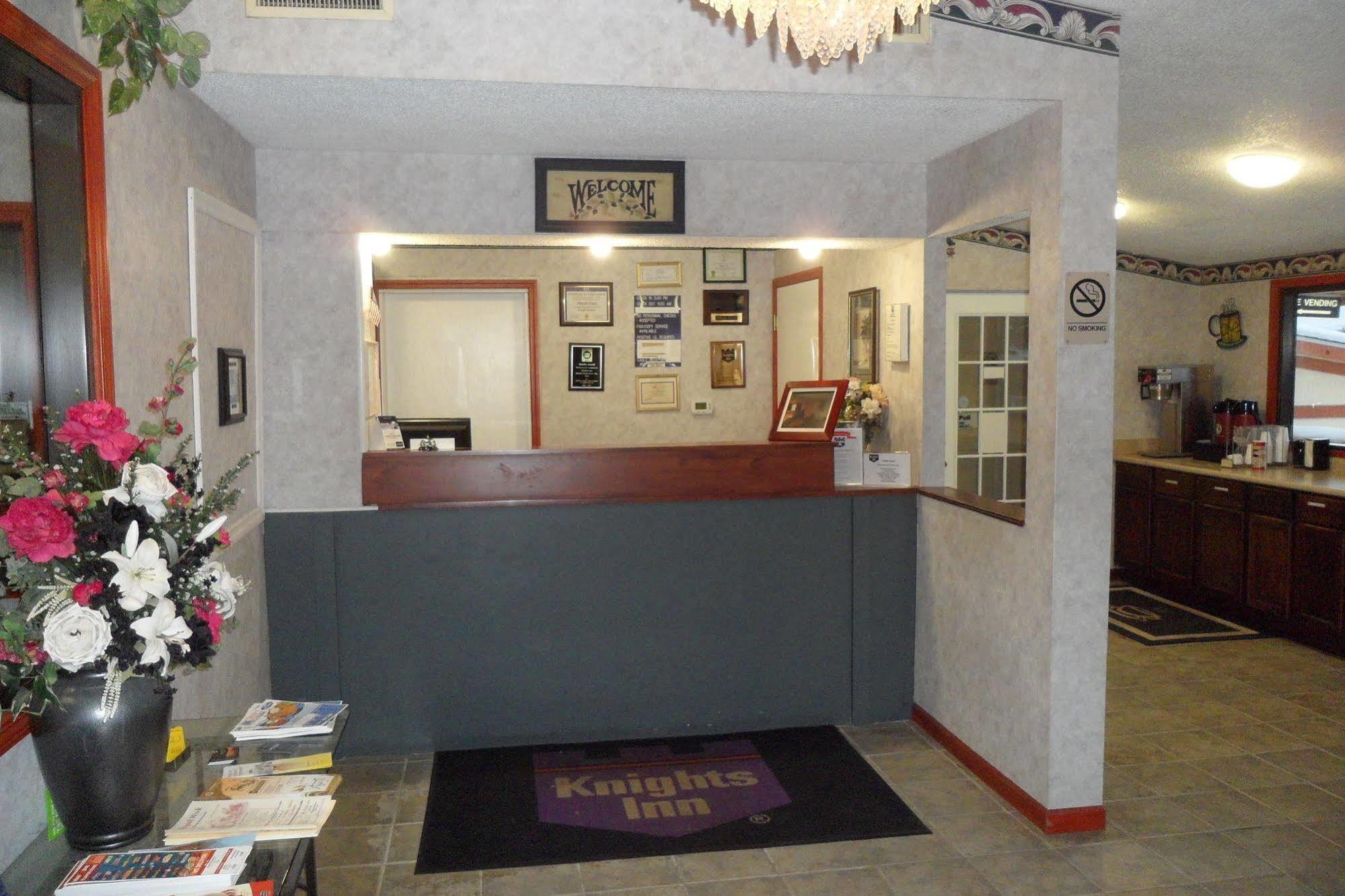 Rodeway Inn Miamisburg Exterior photo